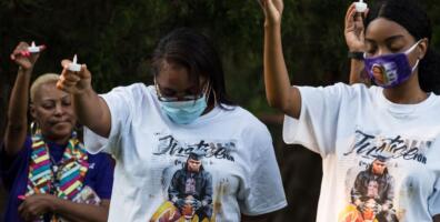 Floyd Protests revive scrutiny of police killing of handcuffed man in Chester, SC